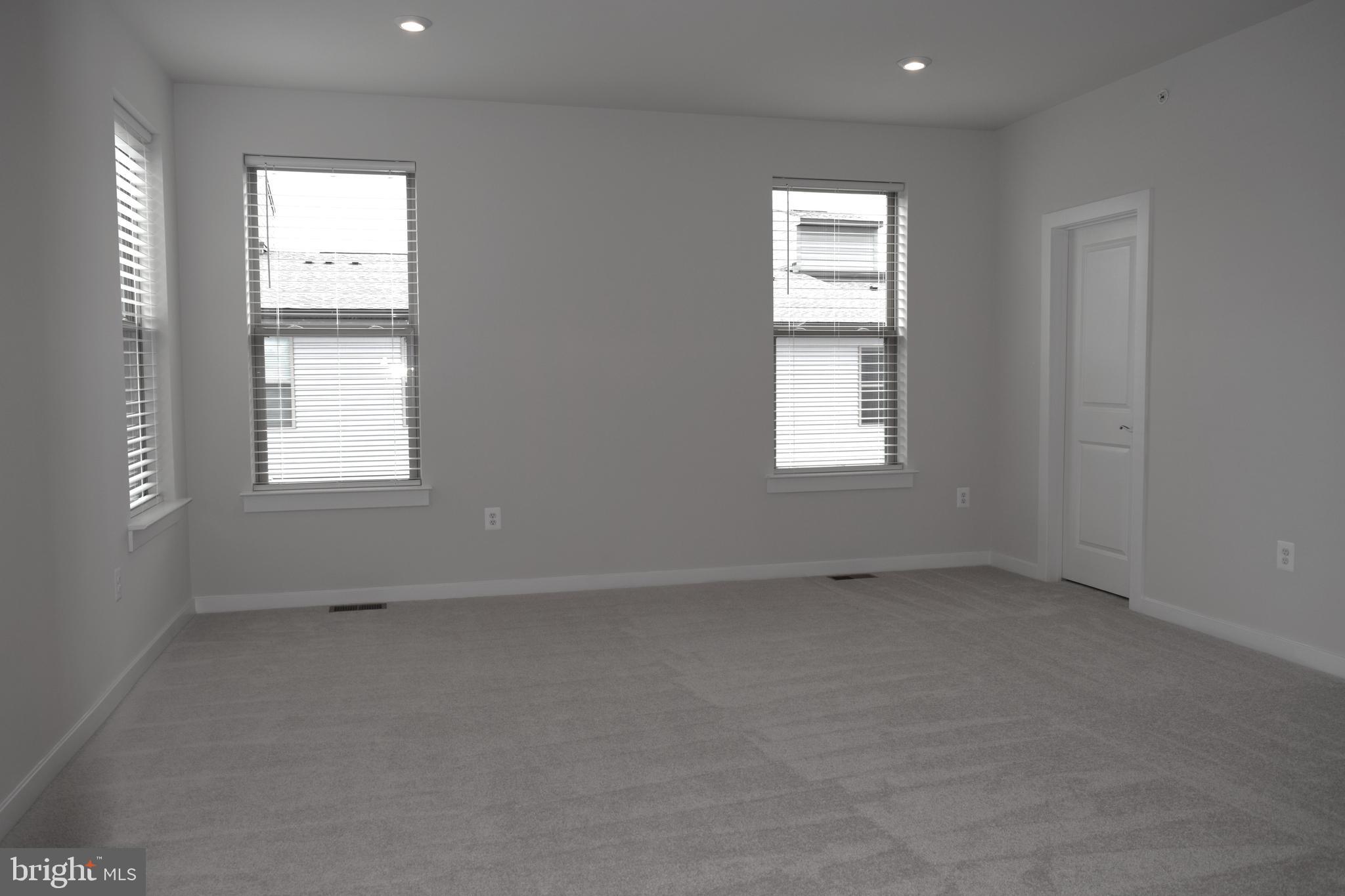 13542 Innovation Station Loop Herndon, VA 20171 - Photo 25 of 53