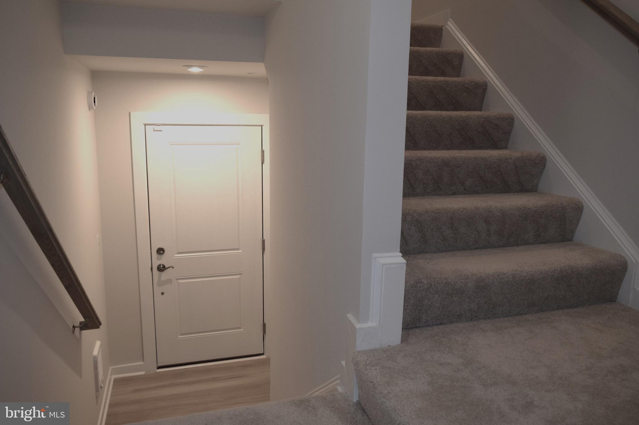 13542 Innovation Station Loop Herndon, VA 20171 - Photo 47 of 53 Entry Foyer