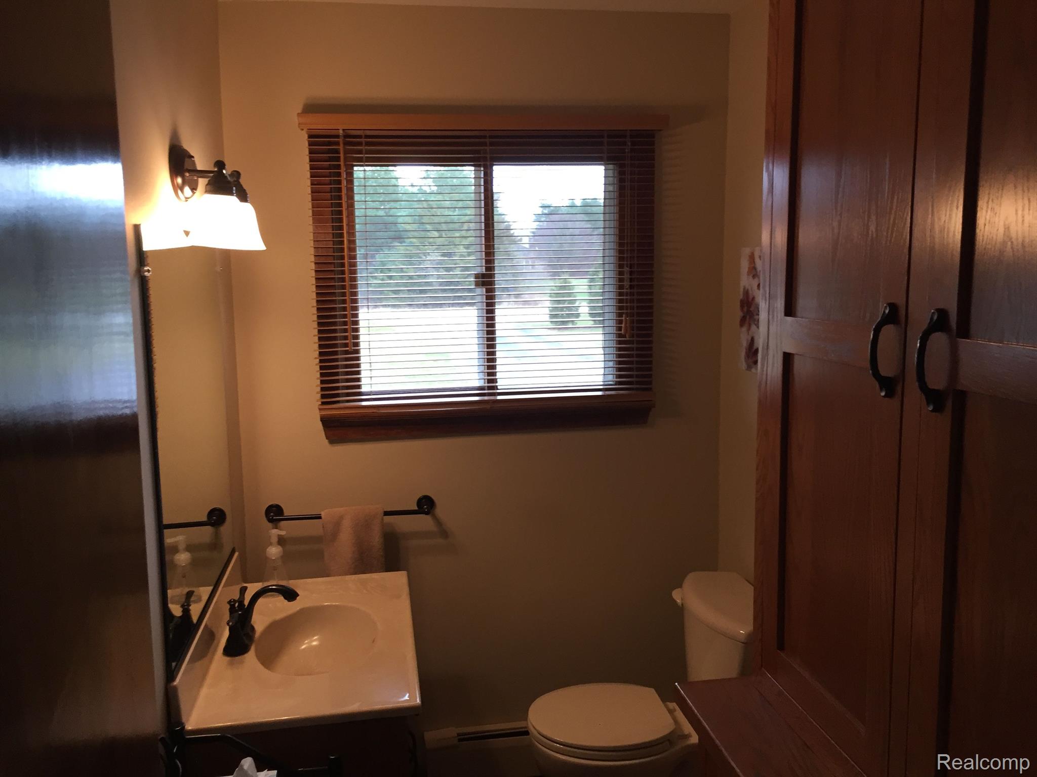 5657 Cribbins Road Avoca, MI 48006 - Photo 16 of 66 1/2 bath on main floor