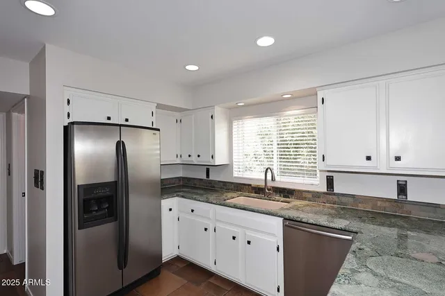 $3,400 | 8528 East Vía De Viva, Scottsdale, AZ 85258