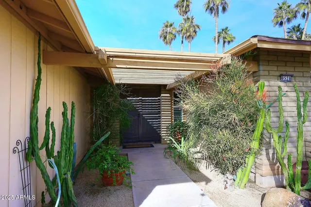 $3,400 | 8528 East Vía De Viva, Scottsdale, AZ 85258