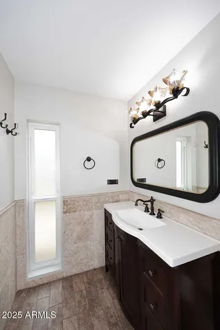 $3,400 | 8528 East Vía De Viva, Scottsdale, AZ 85258