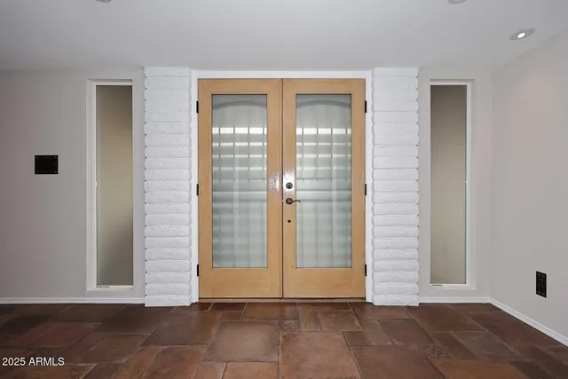 $3,400 | 8528 East Vía De Viva, Scottsdale, AZ 85258