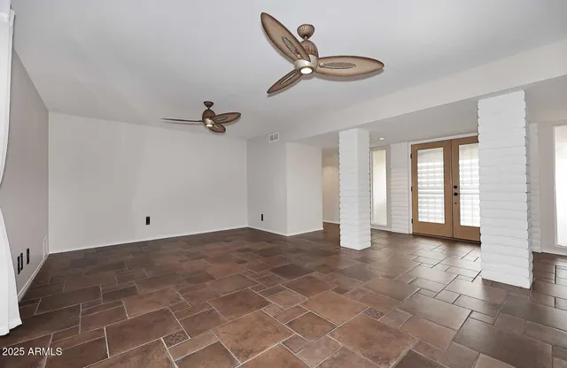 $3,400 | 8528 East Vía De Viva, Scottsdale, AZ 85258