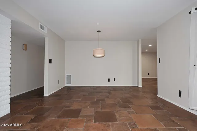 $3,400 | 8528 East Vía De Viva, Scottsdale, AZ 85258