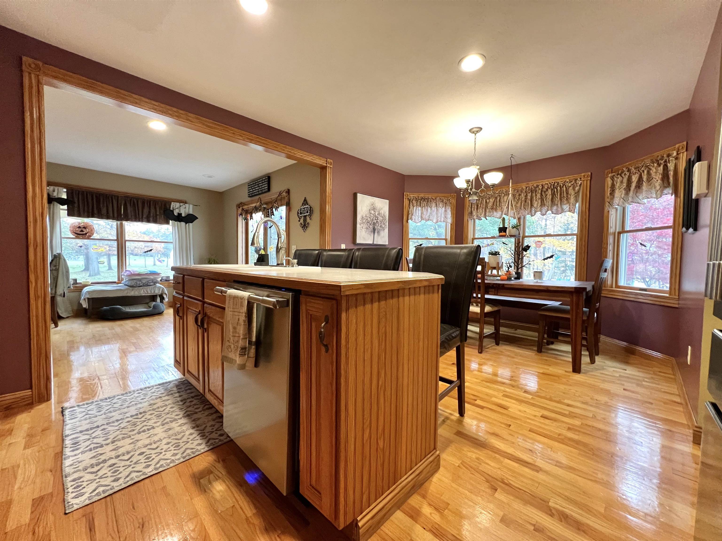 6520 Chesaning Road Chesaning, MI 48616 - Photo 11 of 99 50094758-10.JPG