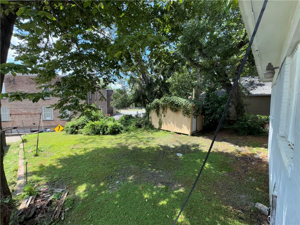 1462 Lucile Avenue Southwest Atlanta, GA 30310 - Photo 21 of 22 a view of yard