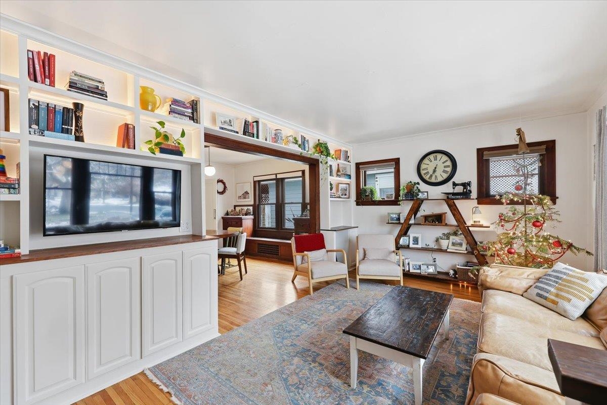 1004 East 13th Avenue Spokane, WA 99202 - Photo 4 of 24