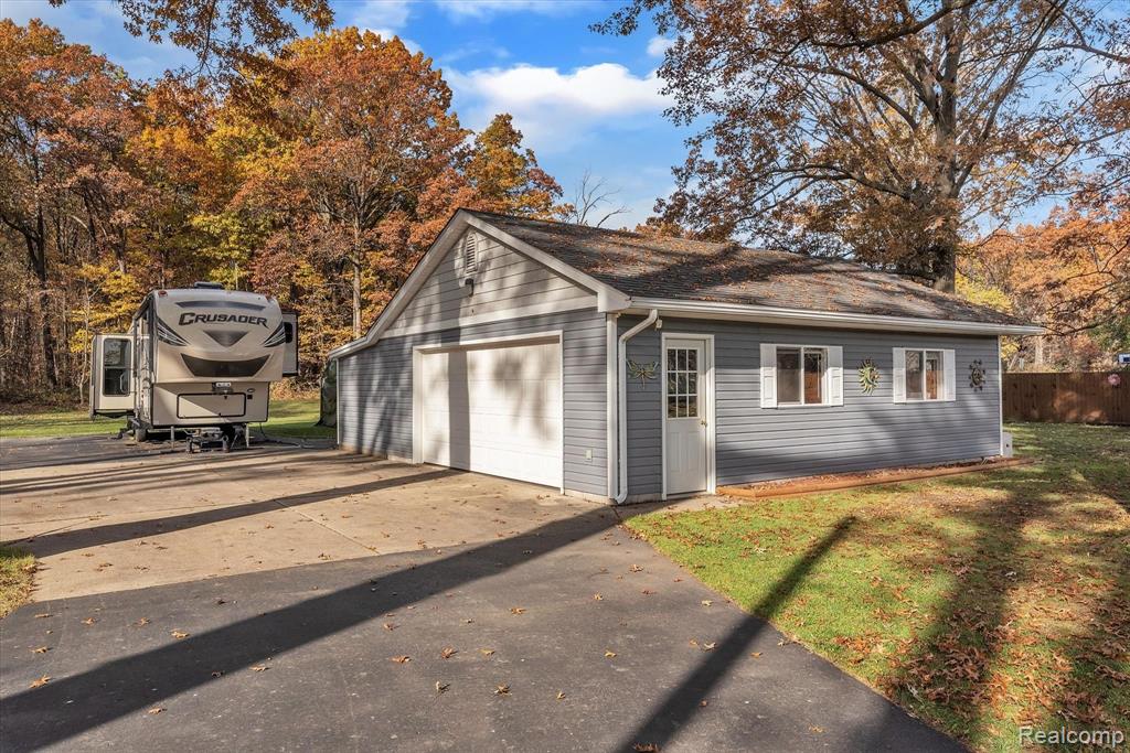 9561 Exeter Road Carleton, MI 48117 - Photo 40 of 51