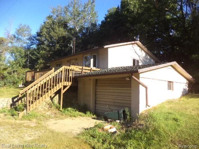 8080 Yale Road Avoca, MI 48006 - Photo 2 of 9 DSC00067.JPG
