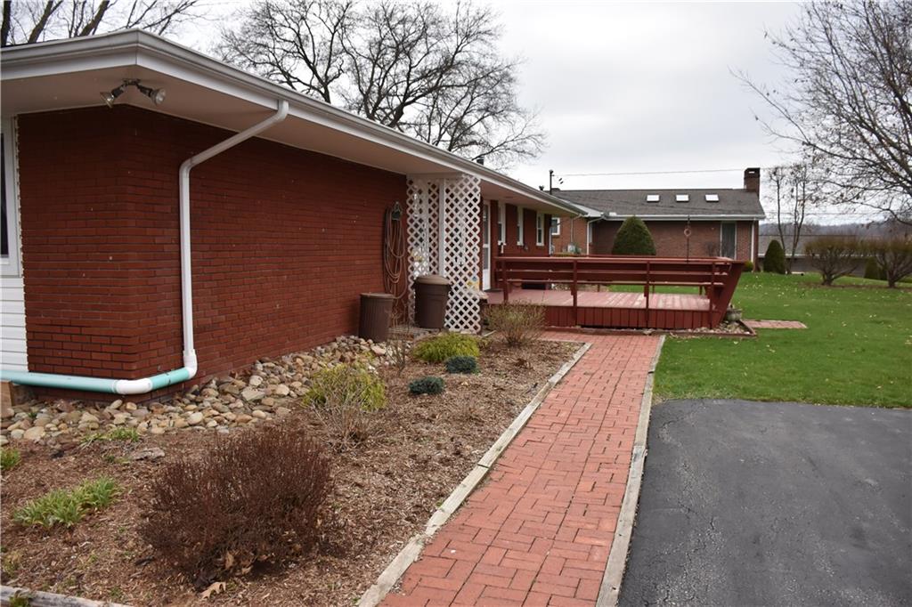 224 Courtland Road Indiana, PA 15701 - Photo 4 of 20