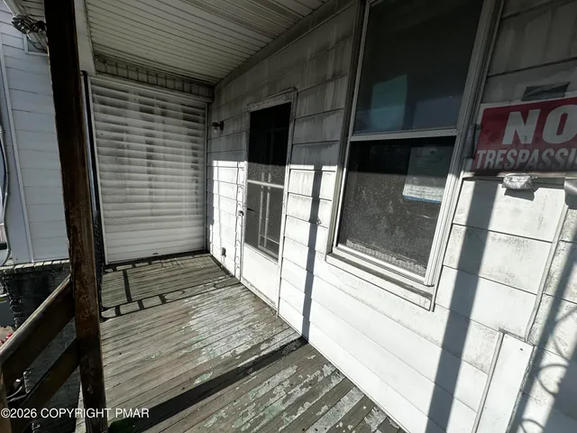 $29,900 | 117 East Saylor Street, Mount Carmel, PA 17851