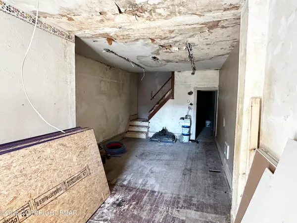 a view of an entryway