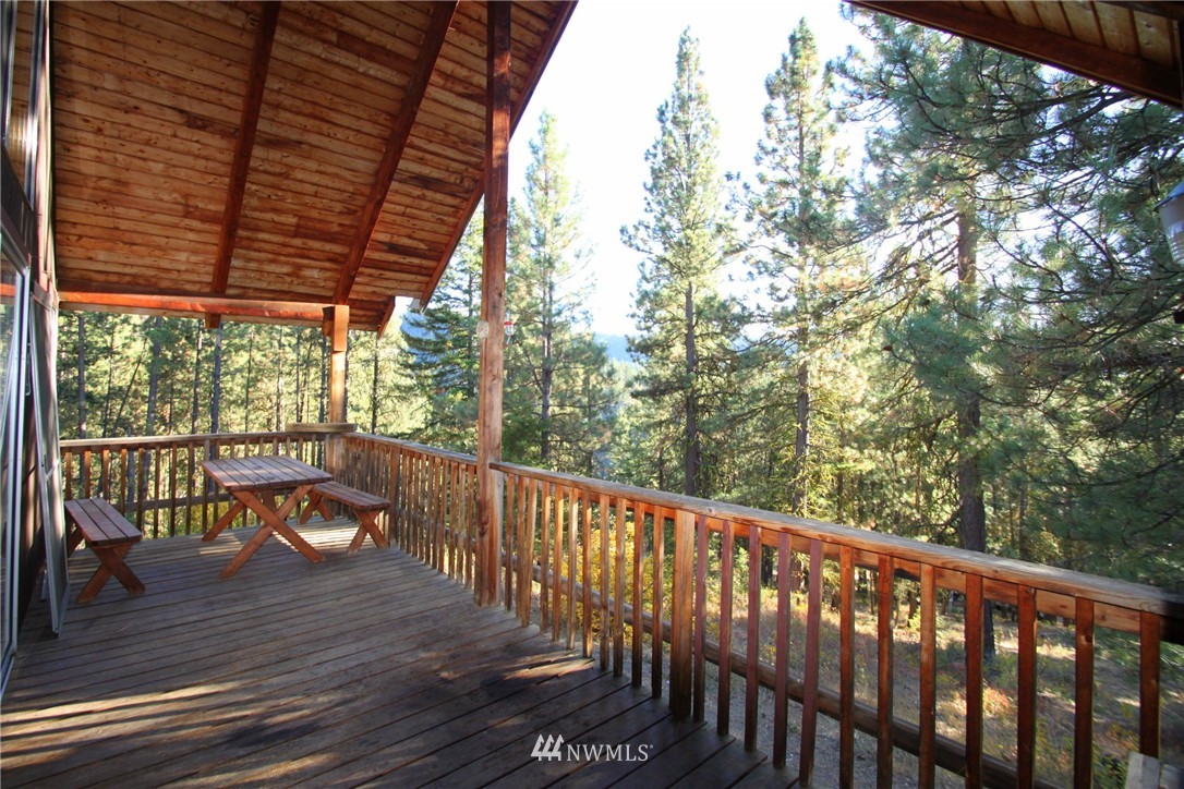 950 Harkness Road Cle Elum, WA 98922 - Photo 3 of 13 Gallery Image 3