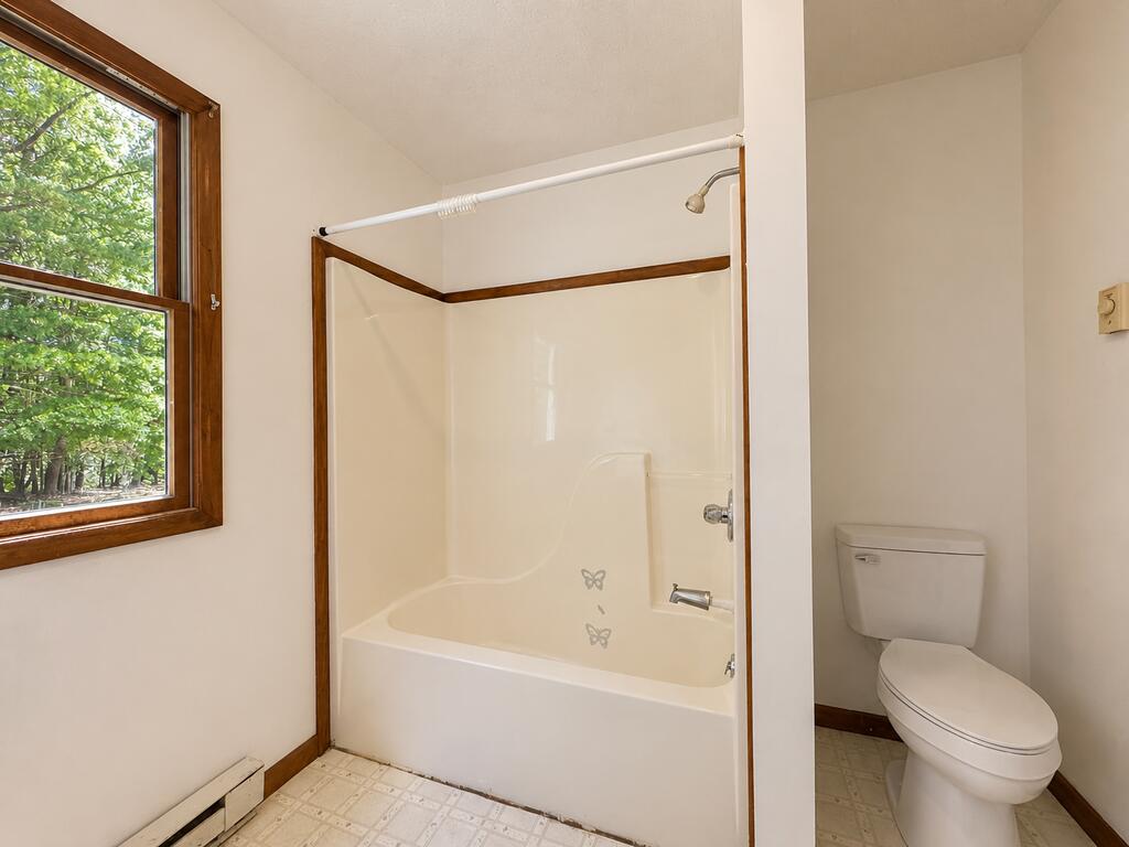 793 Hatcher Road Jumping Branch, WV 25969 - Photo 29 of 31 Gallery Image 29