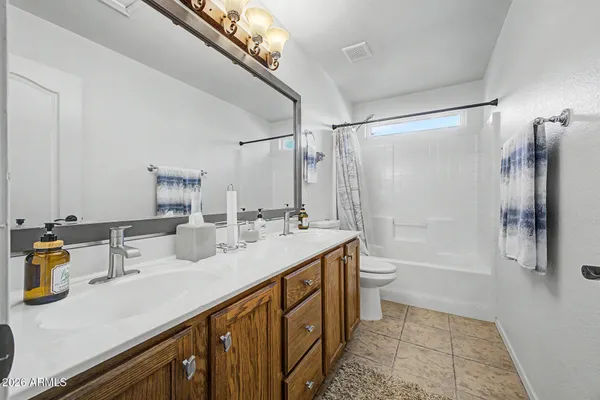 $657,000 | 1393 East Tulsa Street, Gilbert, AZ 85295