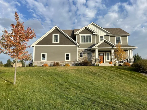 $1,100,000 | 3350 Nugent Avenue Southwest, Cokato, MN 55321