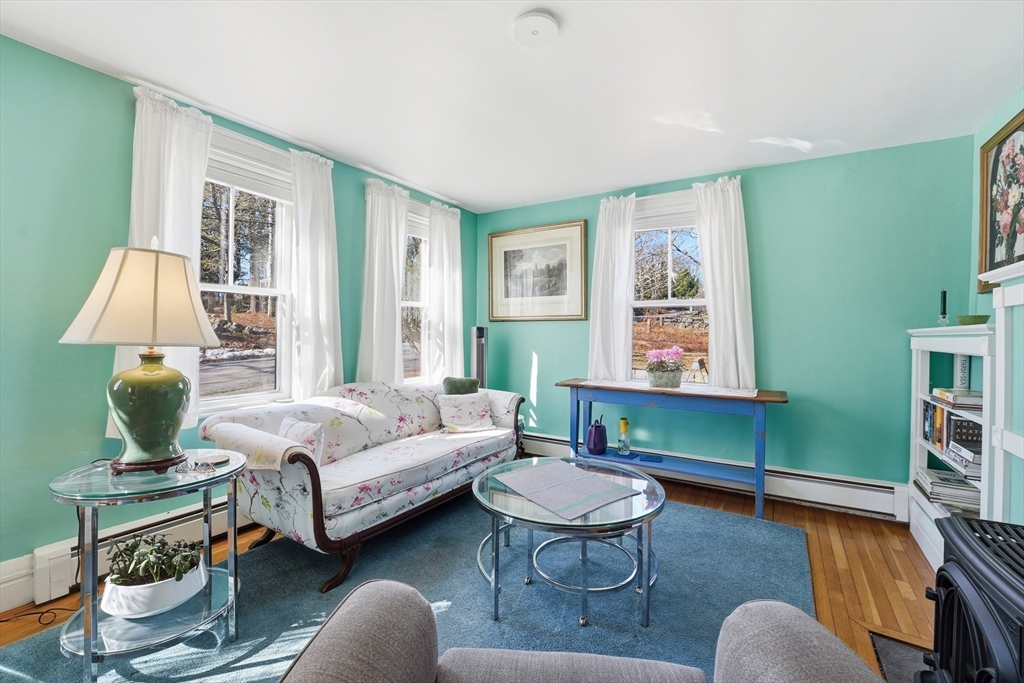13 Old Littleton Road Harvard, MA 01451 - Photo 4 of 30