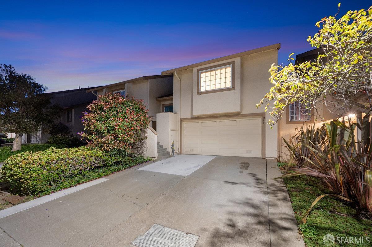 200 Bayview Circle San Francisco, CA 94124 - Photo 50 of 50 a front view of a house with a yard