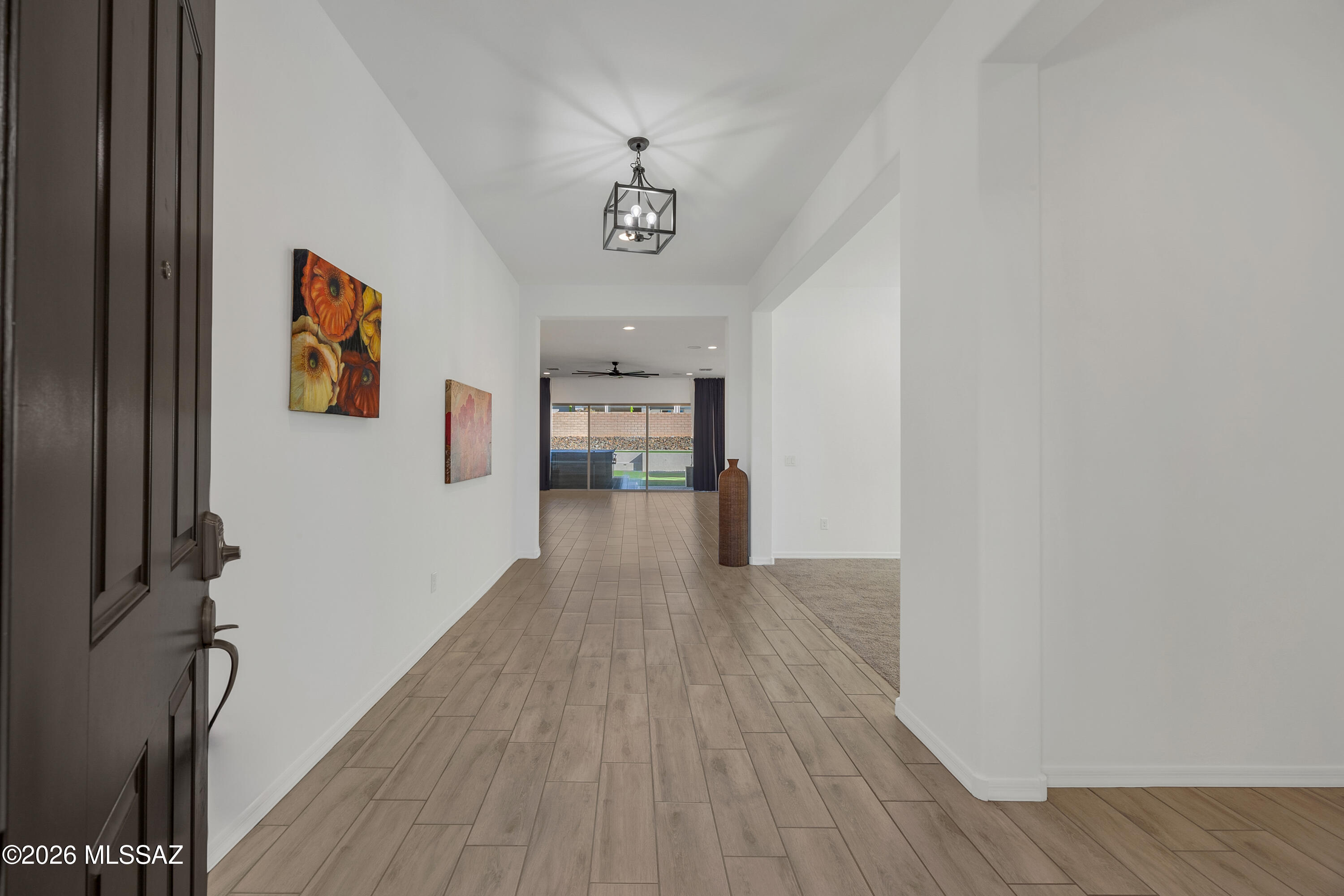 470 West Red Ribbon Lane Tucson, AZ 85755 - Photo 8 of 41