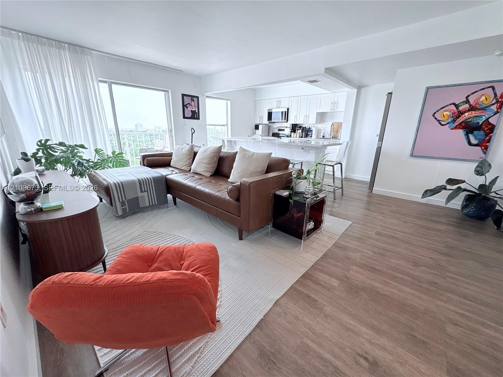 1300 Alton Road, Unit 10B Miami Beach, FL 33139 - Photo 15 of 29 Gallery Image 15