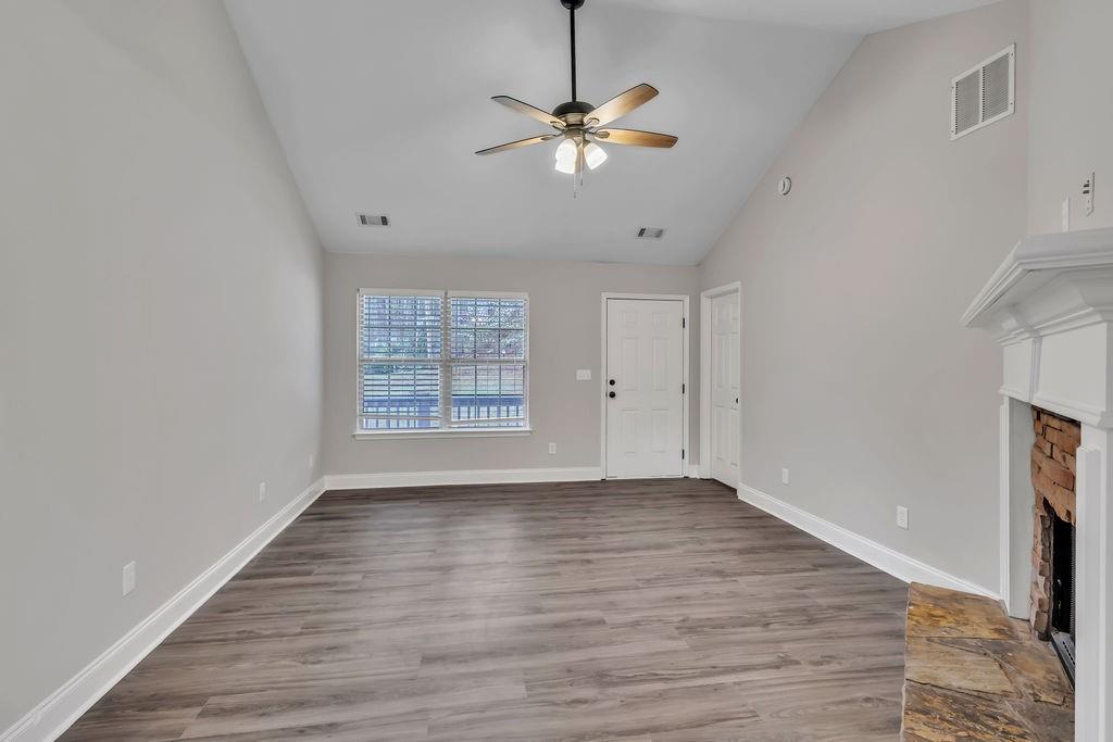 405 Azalea Drive Stockbridge, GA 30281 - Photo 7 of 27