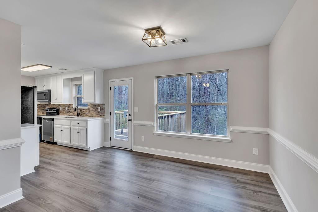 405 Azalea Drive Stockbridge, GA 30281 - Photo 8 of 27
