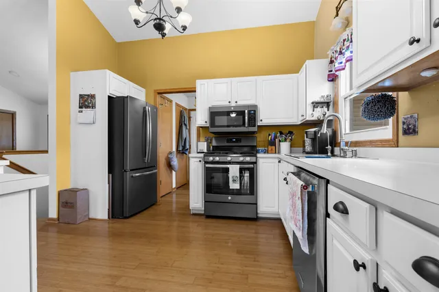 $340,000 | 7801 Hawks View Drive, Machesney Park, IL 61115