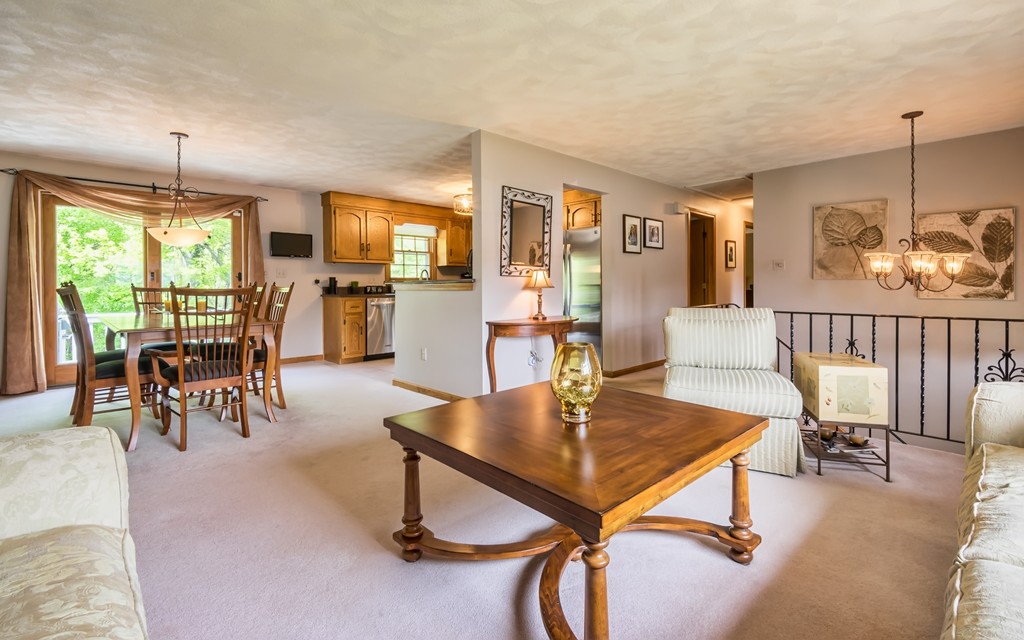 22 Vermont Road Wilmington, MA 01887 - Photo 11 of 30 Gallery Image 11