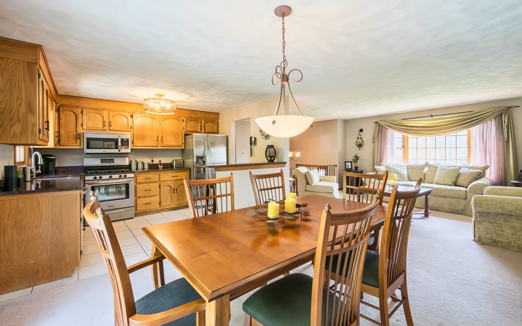 22 Vermont Road Wilmington, MA 01887 - Photo 14 of 30 Gallery Image 14