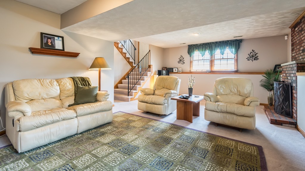 22 Vermont Road Wilmington, MA 01887 - Photo 24 of 30 Gallery Image 24