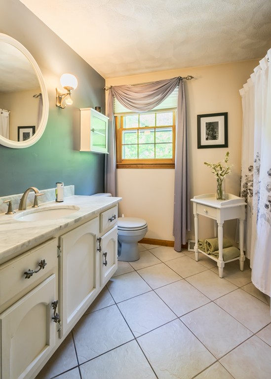 22 Vermont Road Wilmington, MA 01887 - Photo 8 of 30 Gallery Image 8