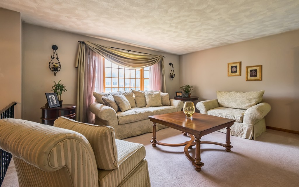 22 Vermont Road Wilmington, MA 01887 - Photo 10 of 30 Gallery Image 10