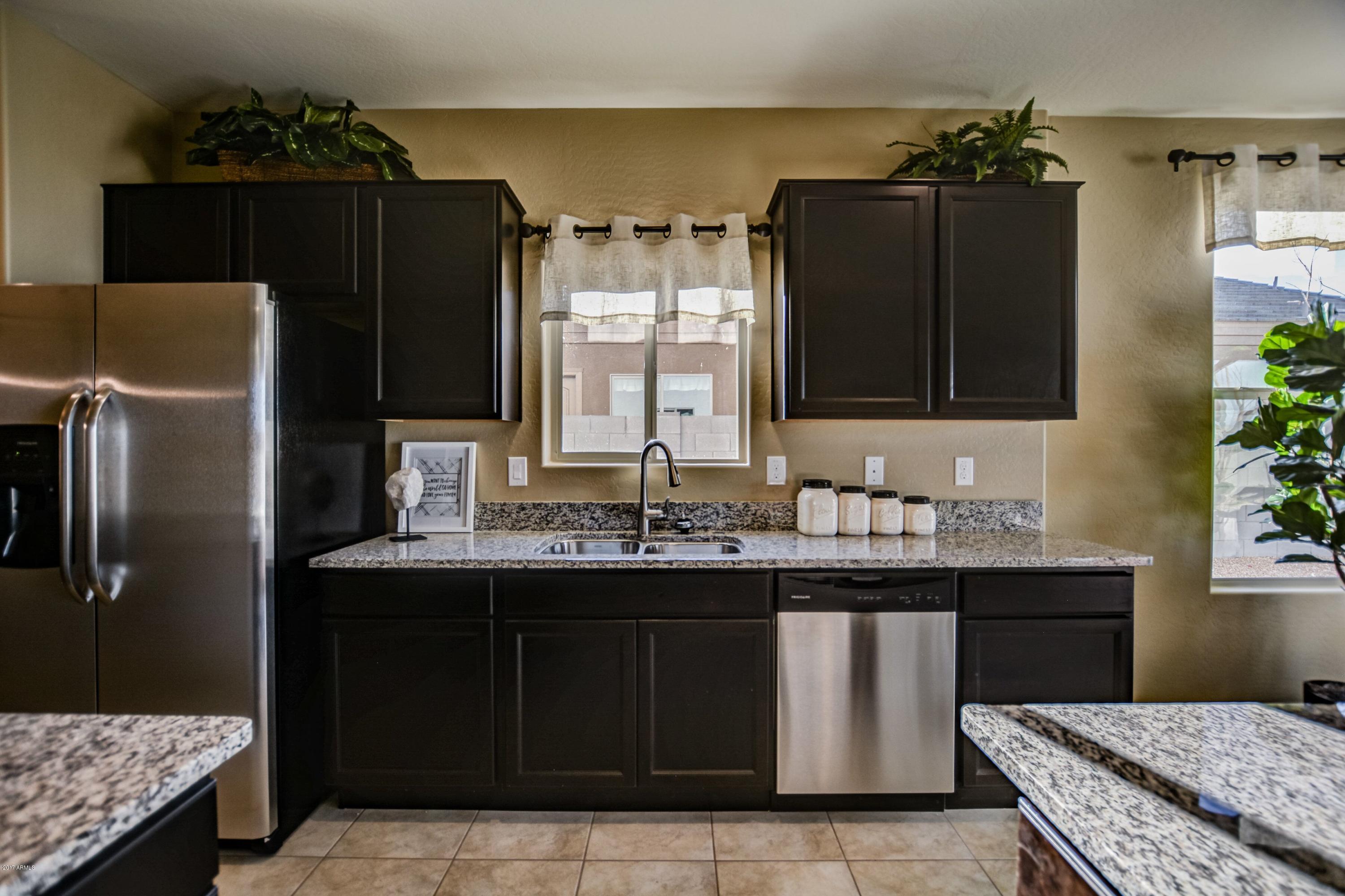 31003 West Picadilly Road Buckeye, AZ 85396 - Photo 37 of 70 KITCHEN06