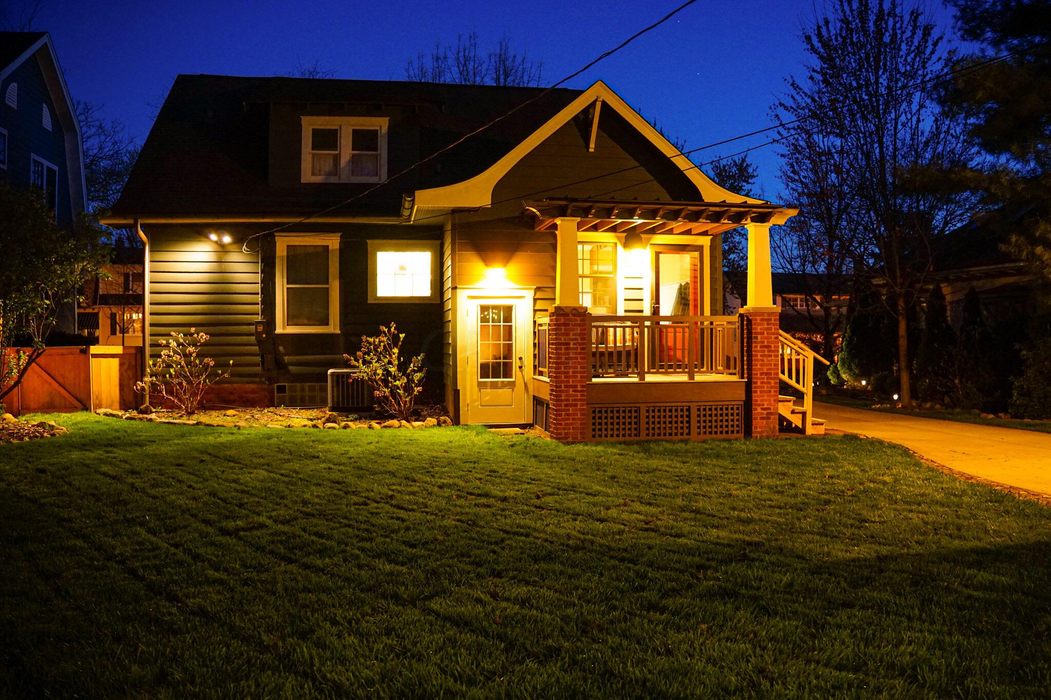 84 Arden Road Columbus, OH 43214 - Photo 46 of 52 Rear Night View