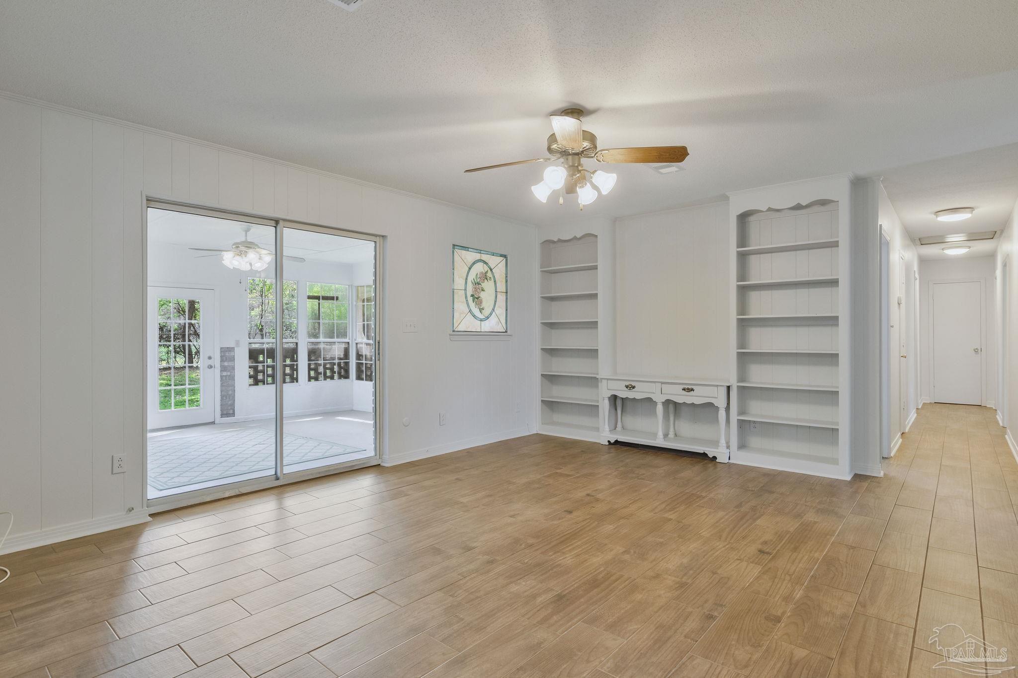 669 Carlton Road Pensacola, FL 32534 - Photo 17 of 64