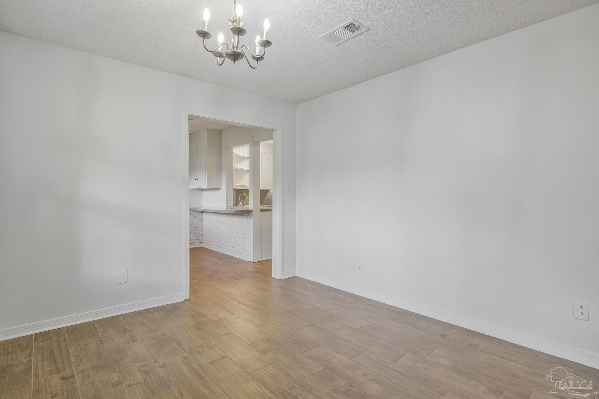 669 Carlton Road Pensacola, FL 32534 - Photo 18 of 64