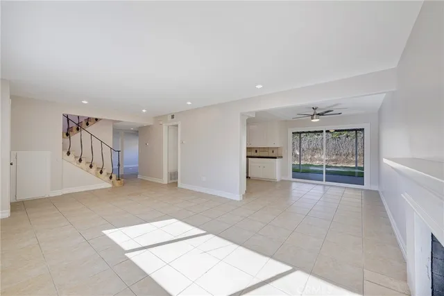 $3,000 | 5153 Merrill Avenue, Riverside, CA 92504