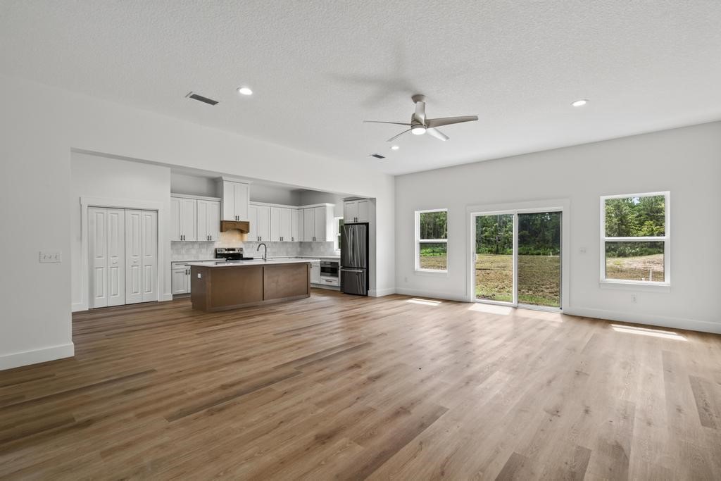 261121 Rowe Road Hilliard, FL 32046 - Photo 11 of 78 Gallery Image 11