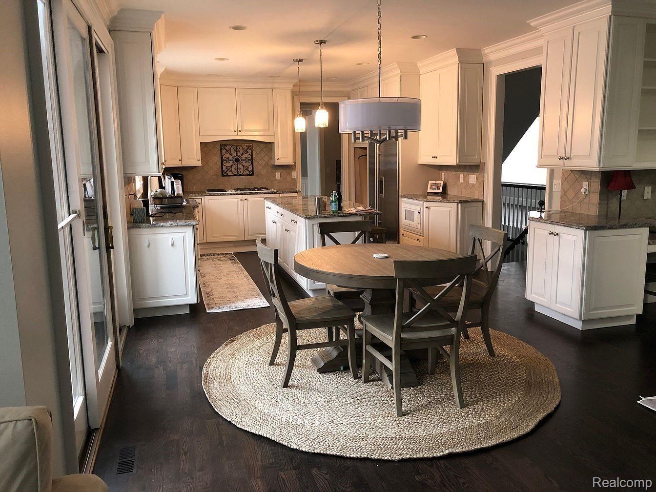 789 Langley Road Rochester, MI 48309 - Photo 10 of 45 10.jpg