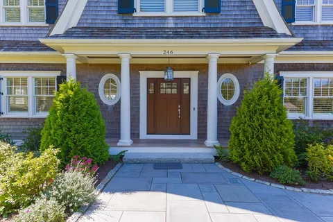 a view of a entryway door of the building