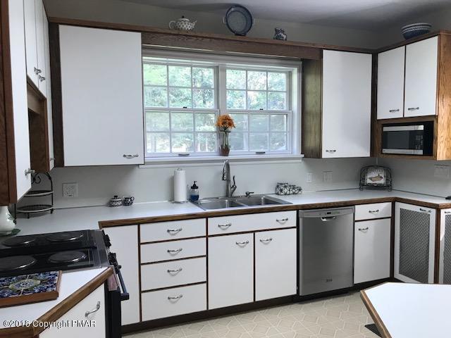 446 Laurel Pine Road Cresco, PA 18326 - Photo 18 of 39 IMG_2555