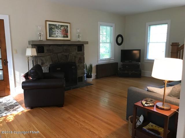 446 Laurel Pine Road Cresco, PA 18326 - Photo 8 of 39 IMG_2559