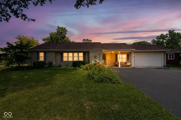 $200,000 | 104 Oak Drive, Monticello, IN 47960
