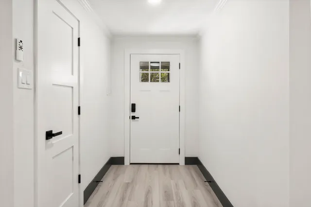 $385,000 | 26 East Woodtimber Court, Spring, TX 77381