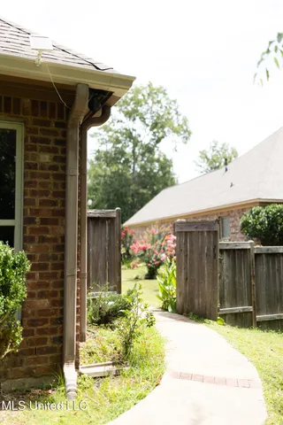 $319,000 | 103 Bainbridge Bend, Canton, MS 39046