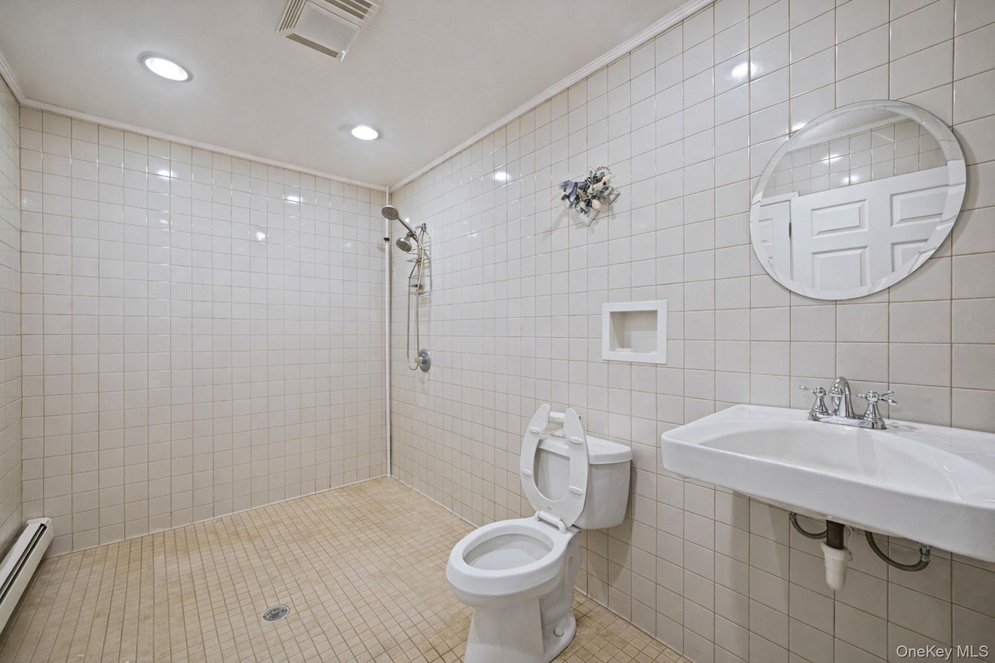 77 Propose Road Shirley, NY 11967 - Photo 18 of 25