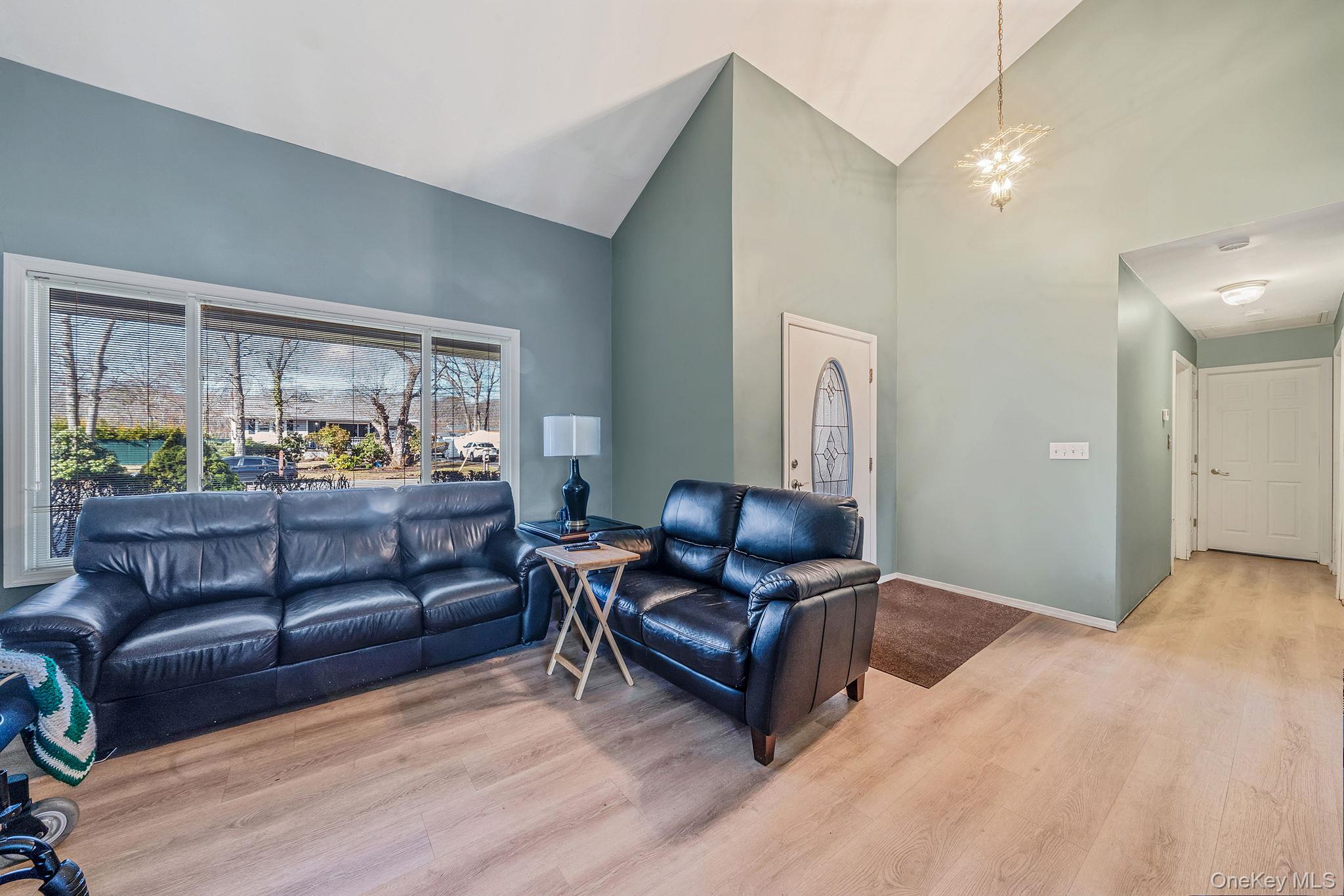 77 Propose Road Shirley, NY 11967 - Photo 8 of 25