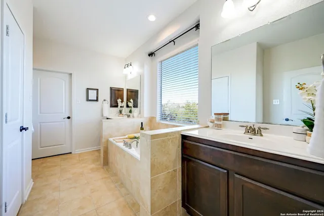 $665,000 | 814 Artisan Way, San Antonio, TX 78260