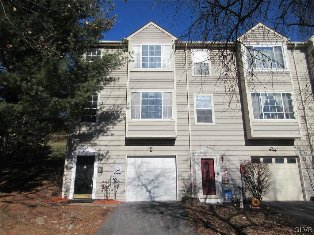 1242 Stanford Road Bethlehem, PA 18018 - Photo 1 of 22 End row
